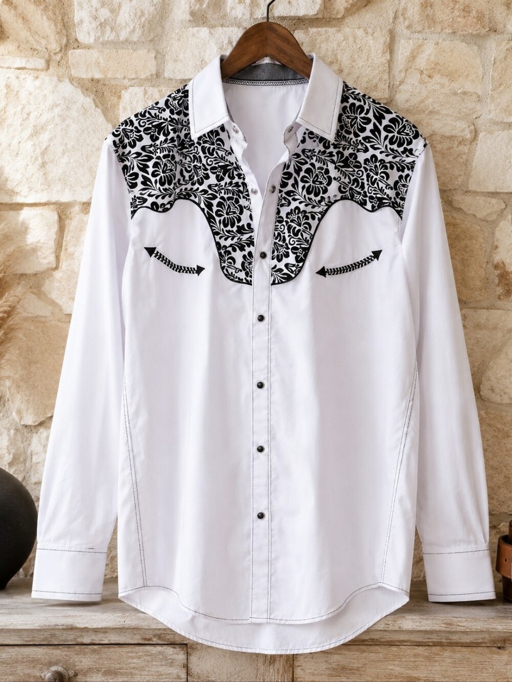 Outlander Black Floral Yoke Western Pearl Snap Shirt Men’s M